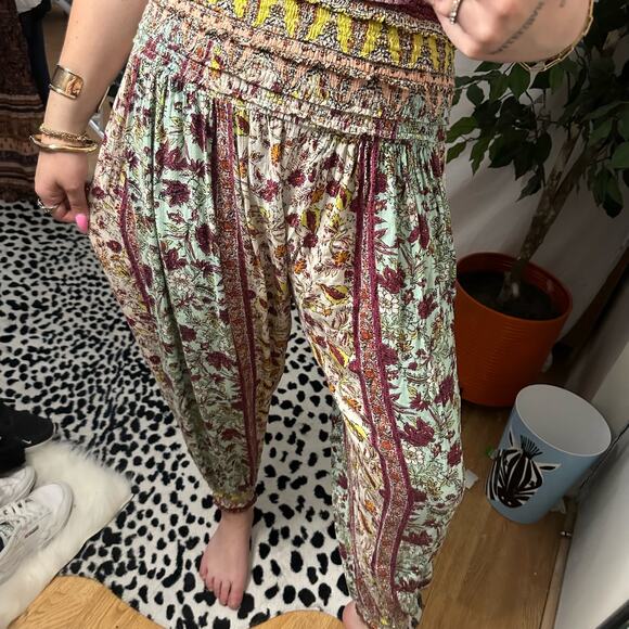 Free People Marla Printed Harem Pants in Meadow Boho Size Large - Picture 2 of 6